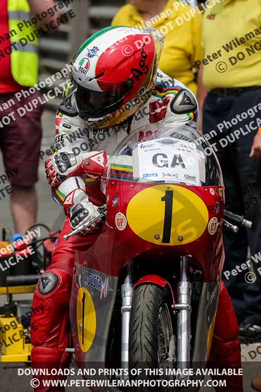 Vintage motorcycle club;eventdigitalimages;mallory park;mallory park trackday photographs;no limits trackdays;peter wileman photography;trackday digital images;trackday photos;vmcc festival 1000 bikes photographs